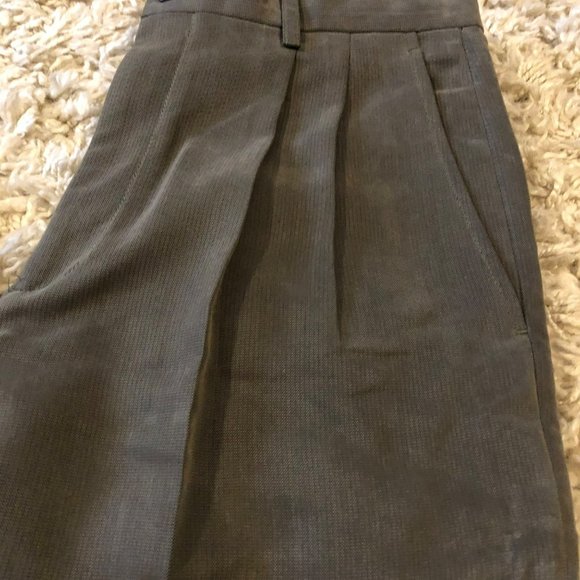 Liz Claiborne Men's Pleated Loose Fit Pants w/Cuffs Green Sz 32x30 Pressed Seam - Picture 2 of 8